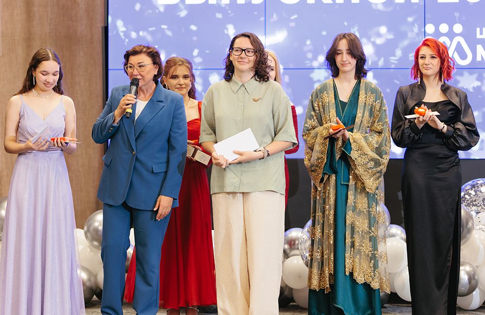Выпускной в школе «МИР»