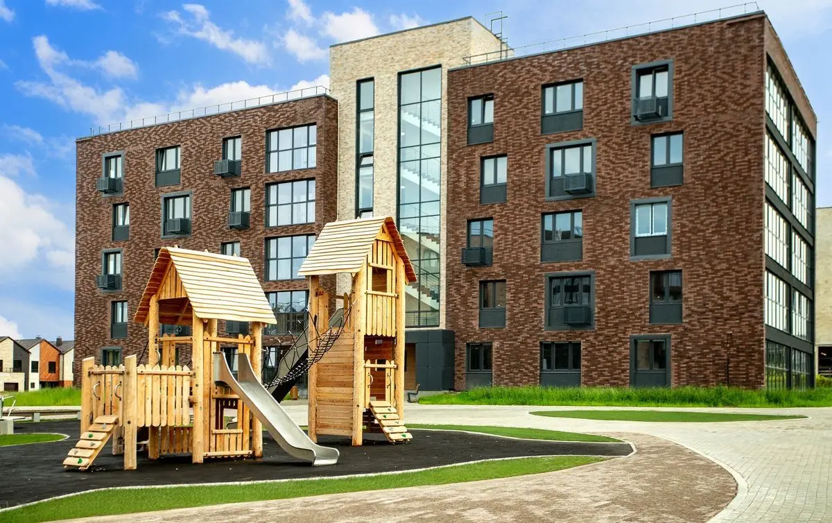 Многоквартирные жилые дома на улице Долголетия, дом 3